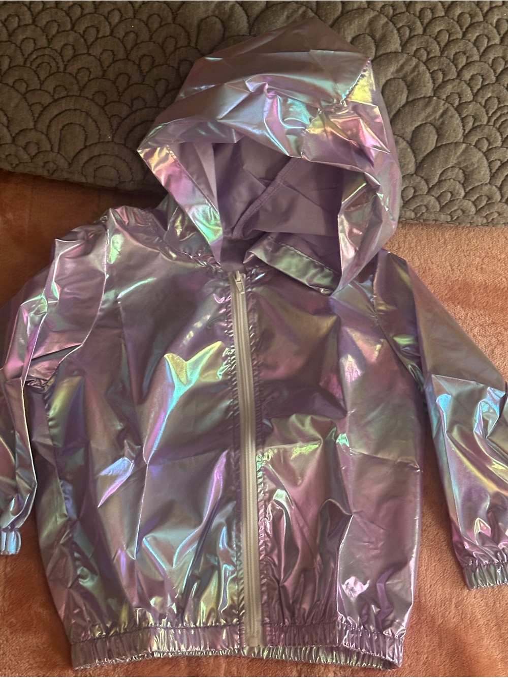 ✨ NWT Girls 💜 Purple Iridescent Shimmer Hooded Windbreaker Size 90 ☔️  🌈